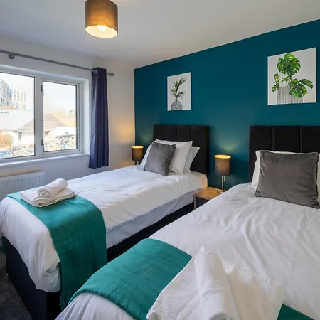 Holiday home Dorian Place By Cliftonvalley