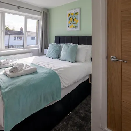 Dorian Place By Cliftonvalley Holiday home Bristol